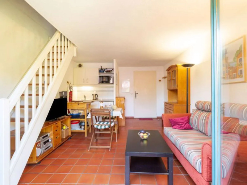 Holiday Home Les Olivades - PLT201