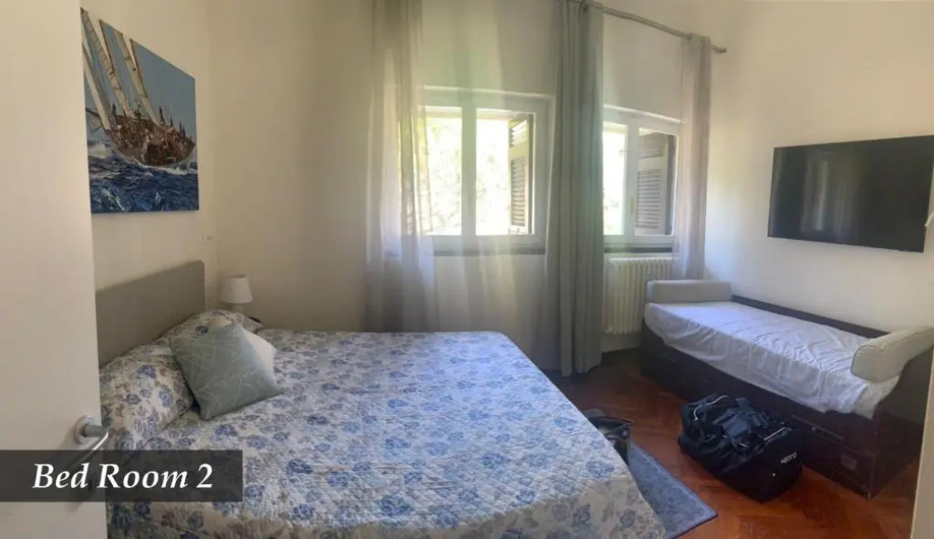 NAUTILUS VISTA MARE MOZZAFIATO a 180 GRADI- POSTO AUTO PRIVATO - 2 CAMERE MATRIMONIALI più 1 DIVANO LETTO SINGOLO-SKY,NETFLIX