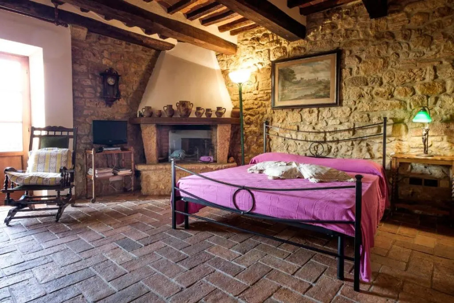 Borgo alle Mura