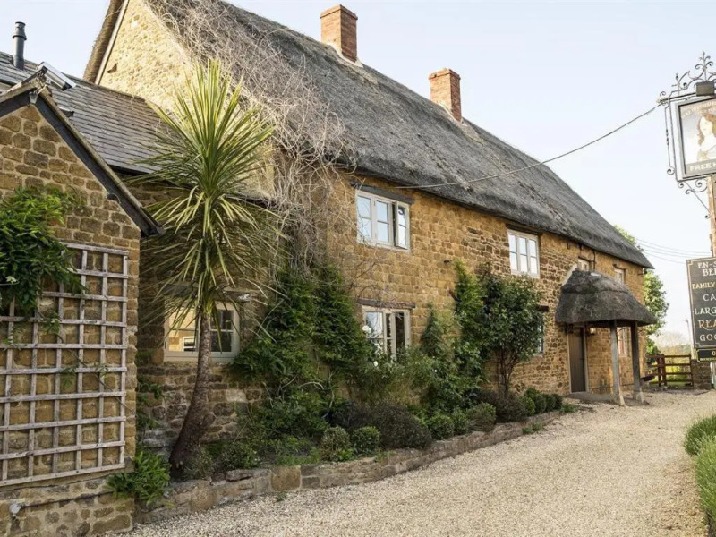 Vintage 1962 airstream