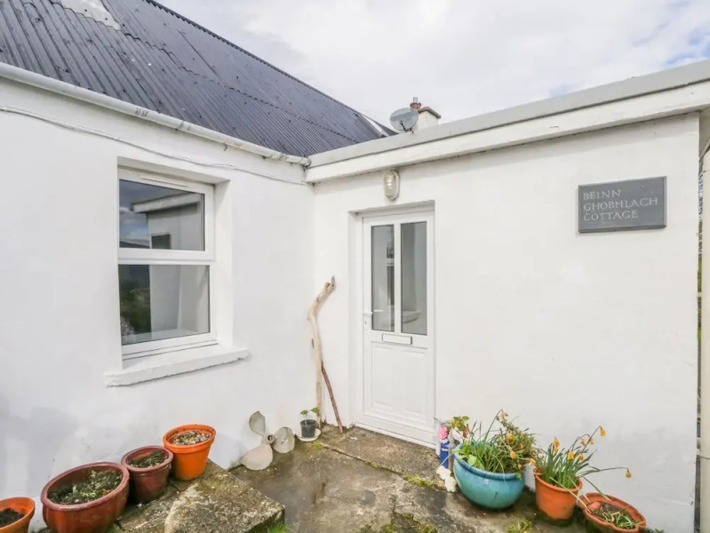 Beinn Ghobhlach Cottage