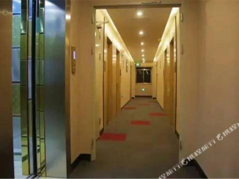 Quan Tong Hotel