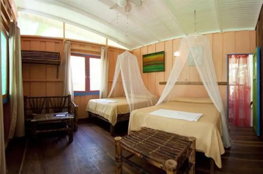 Playa Chiquita Lodge