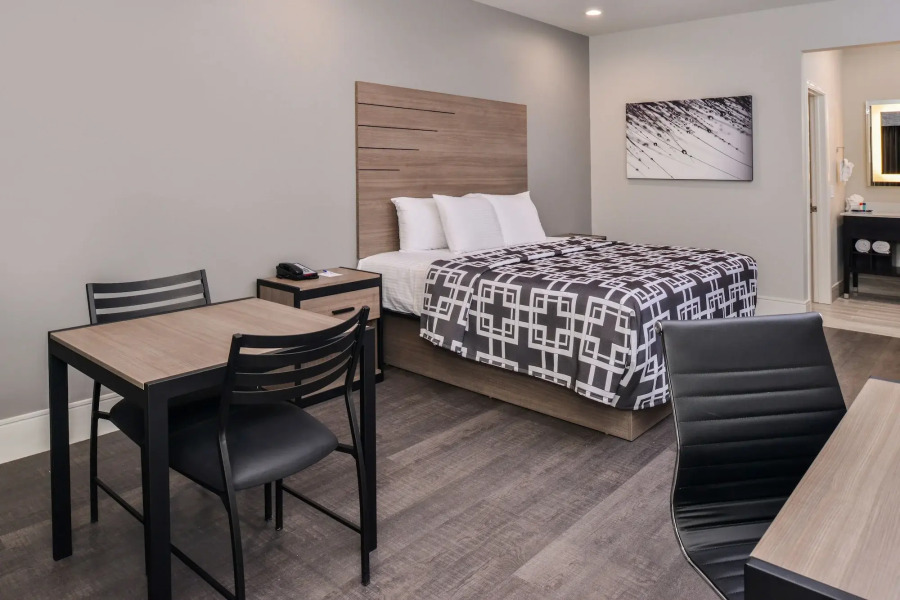 Palace Inn Blue Tomball Parkway