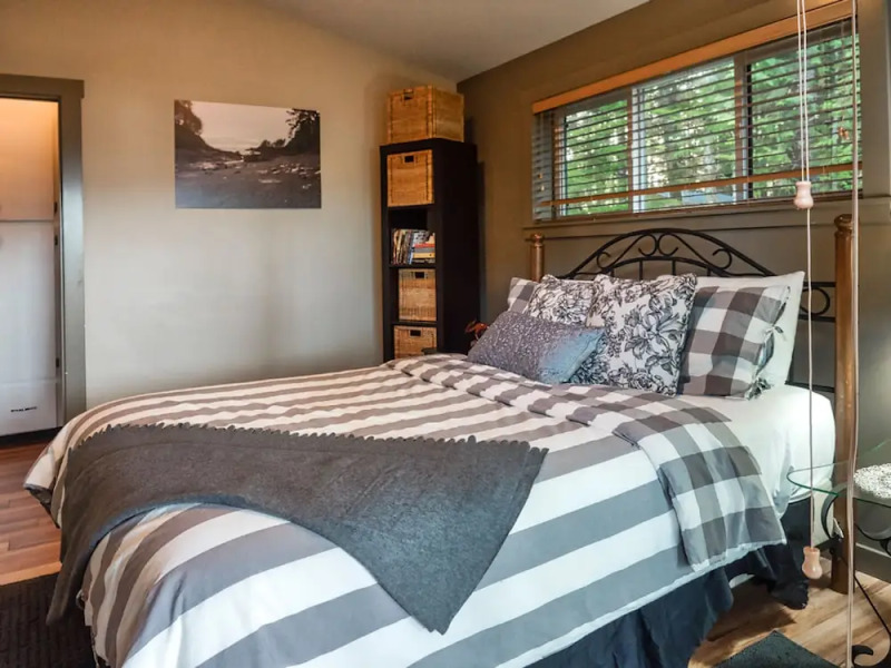 The Great Escape Secluded with Hot Tub