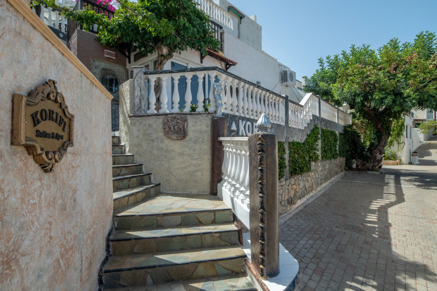 Korifi Suites Collection Apartment for Adults