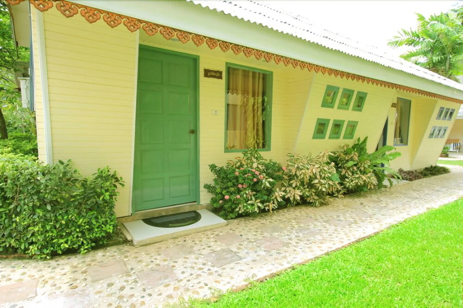 Plumeria Villa and Hideaway