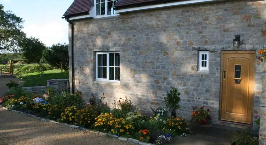 Great Green Cottage B & B