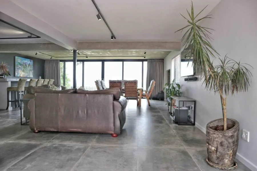 IMOYO INN Luxury Ocean View family house Sandbaai