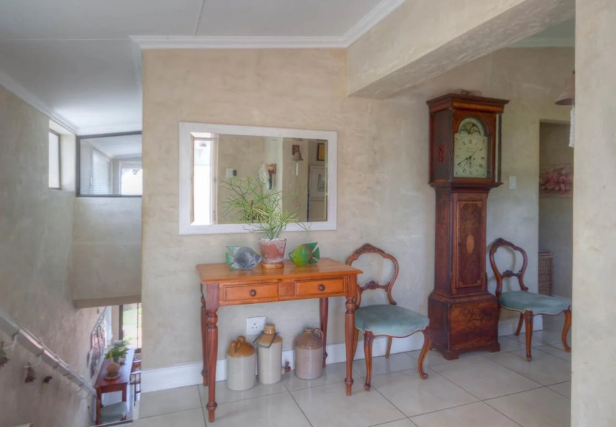 The Lookout Guest House