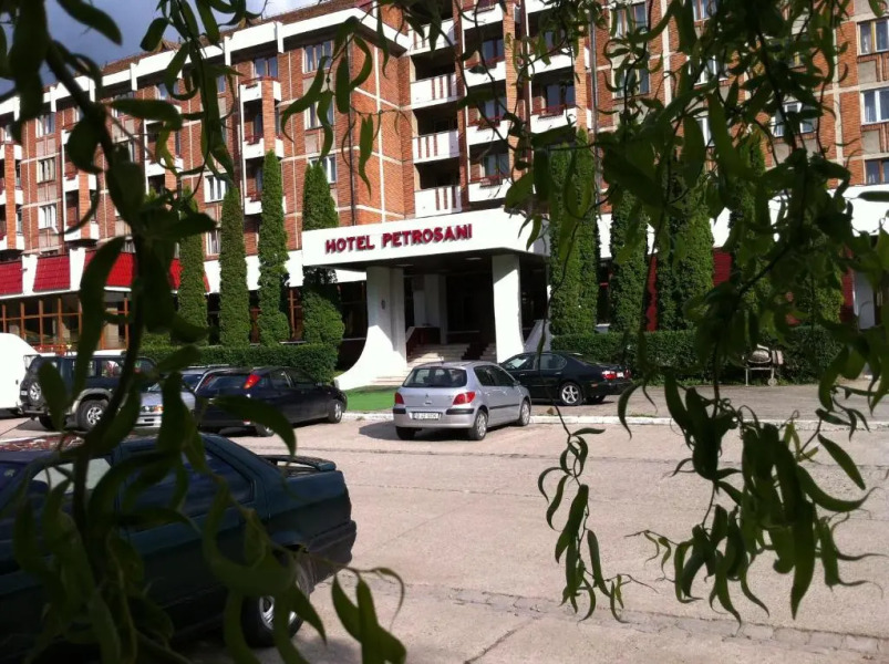 Hotel Petroşani