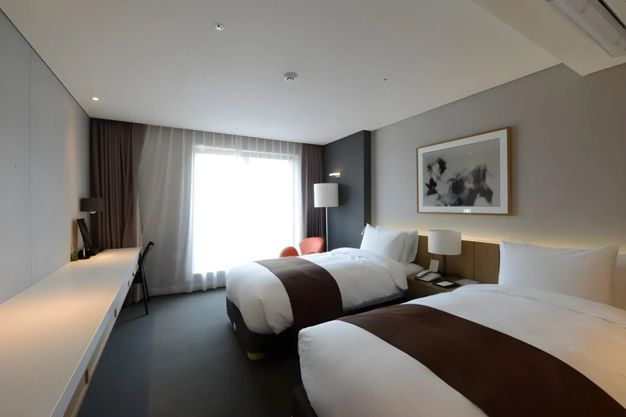 Eden Paradise Hotel