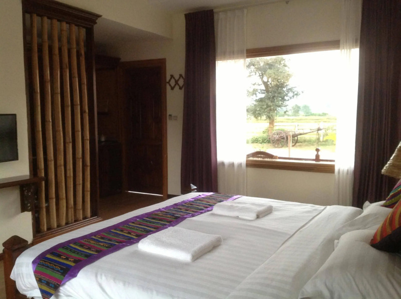 Mr. Charles Riverview Lodge