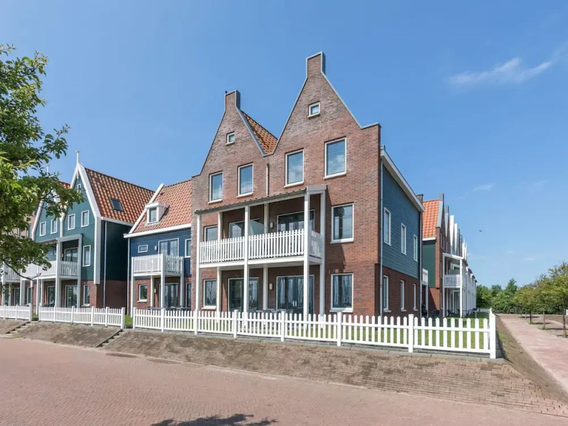 House in Volendam With Marina View