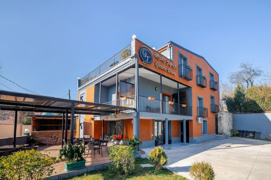 Отель Green Town