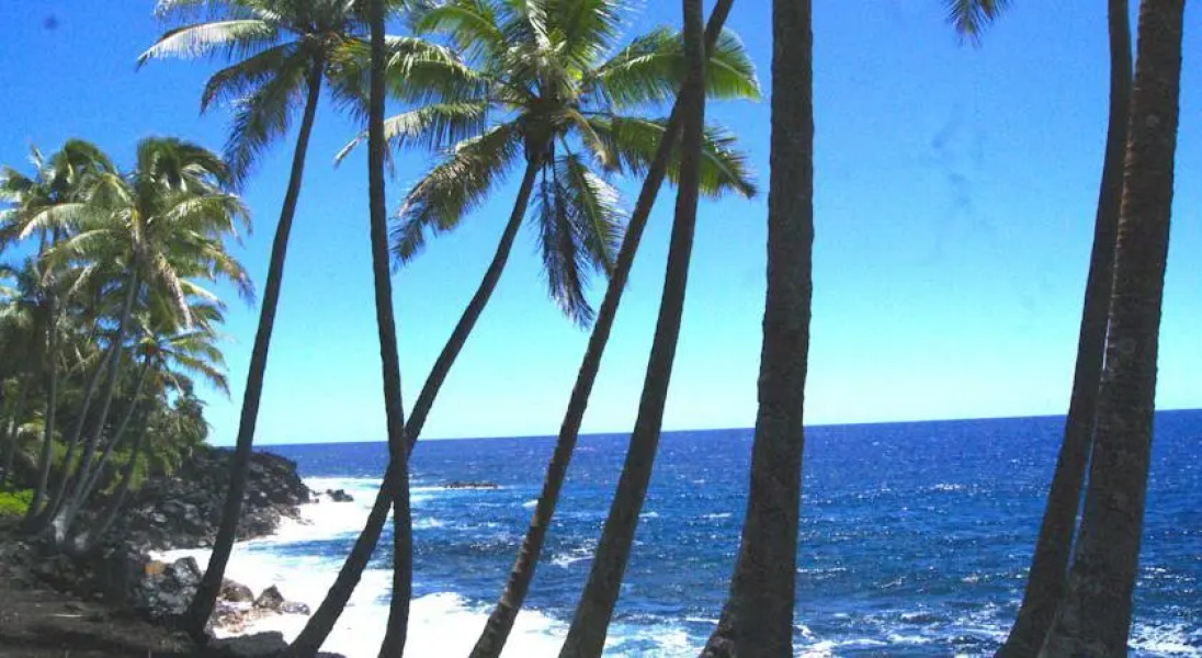 Kehena Kai Vacation Rental at Kehena Beach