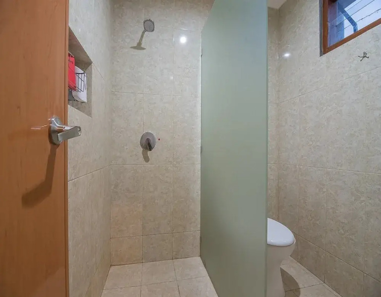 RedDoorz near Desa Wisata Kasongan