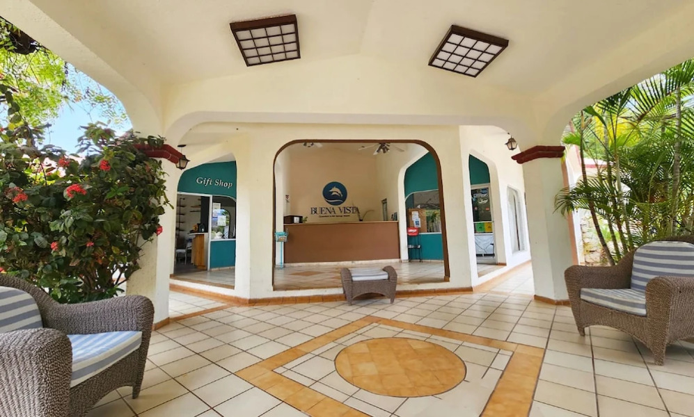 Buena Vista Oceanfront & Hot Springs Resort