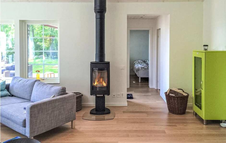 Beautiful Home in Höör With Wifi and 4 Bedrooms