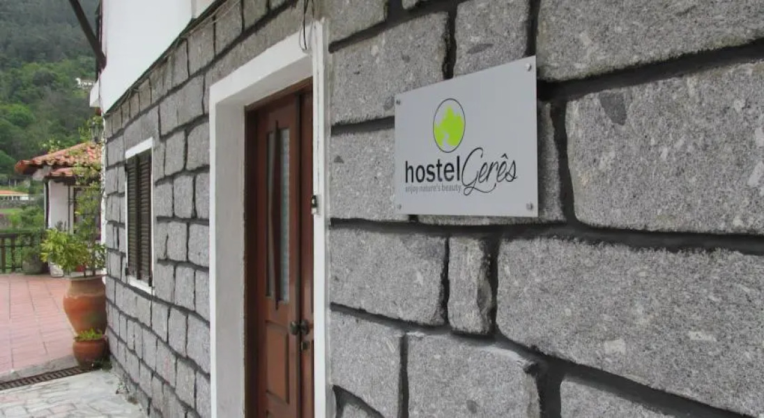 Hostel Geres