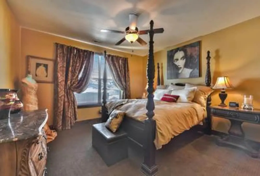 Black Rock Retreat by Blueswell