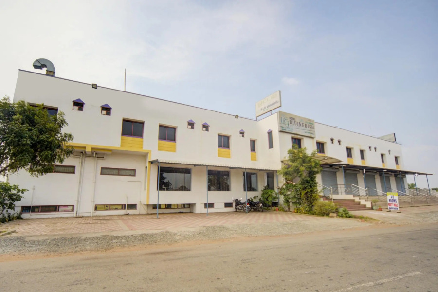 Capital O 77431 Aar Bee Gee Hotel