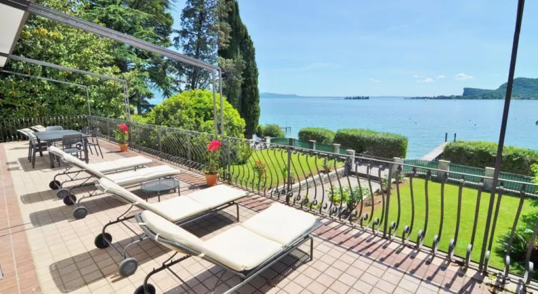 Villa Gardiola Lake Garda