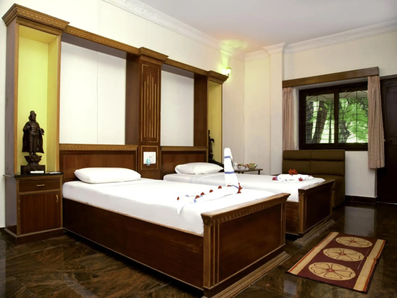 Sea Breeze Beach Resort