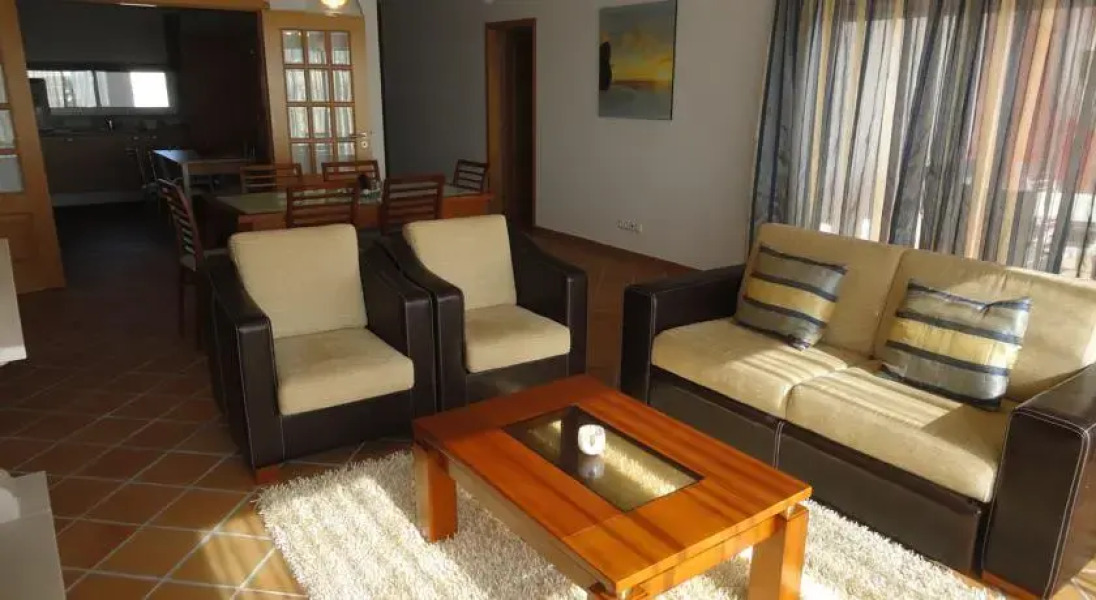 Luxury Apartment on Praia DEl Rey