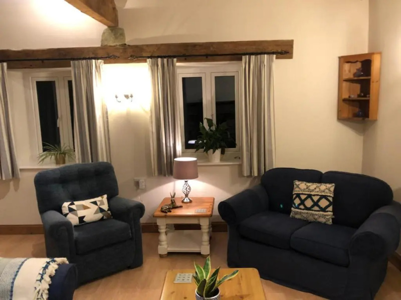 Wagon House, Bookham Court