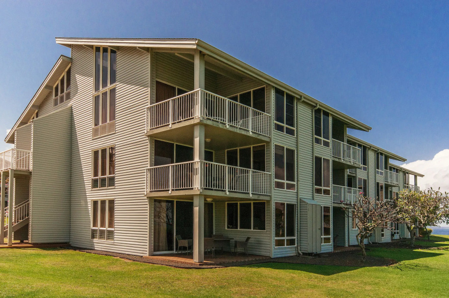 Oceanfront Realty - The Cliffs at Princeville