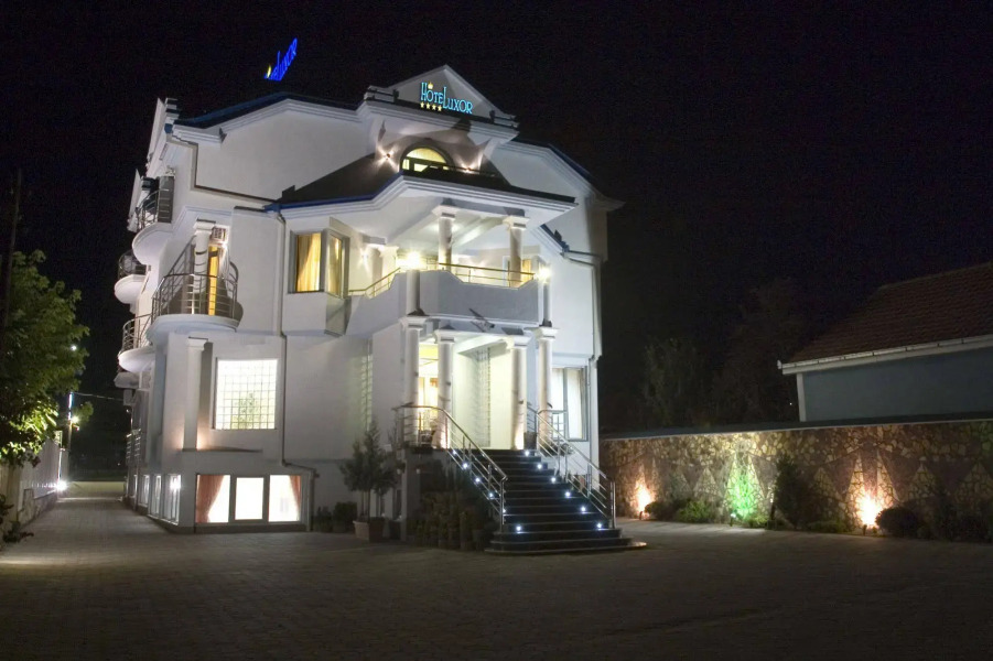 Luxor