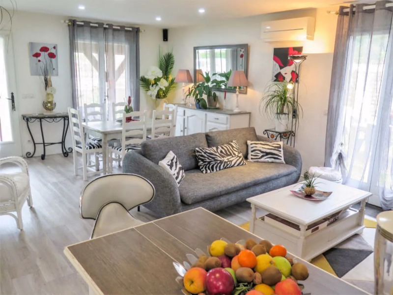 LES CAMéLIAS (LBE110)