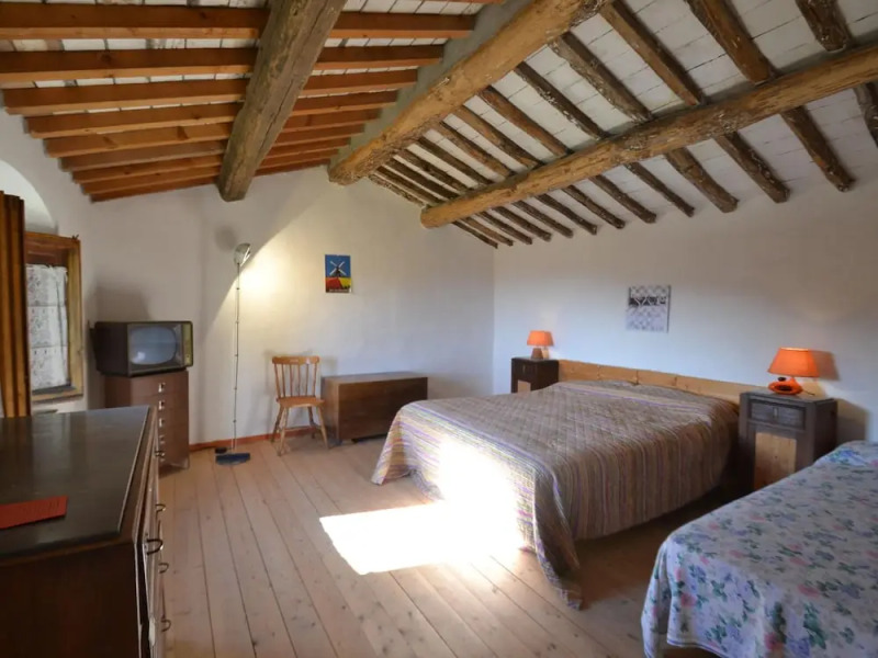 Cottage in Marliana With Private Pool