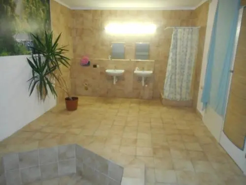 Szuret Vendeghaz Es Szallas Szekszard