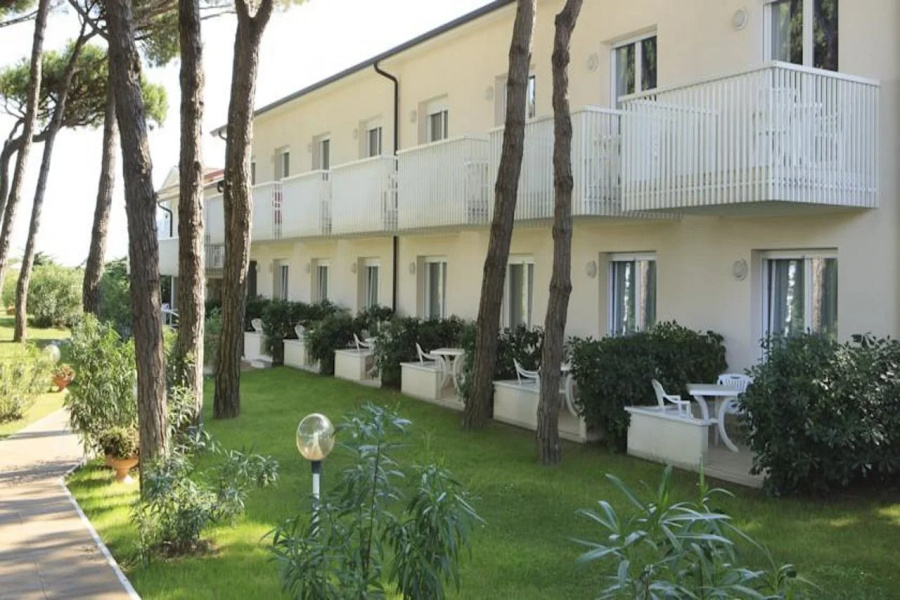Hotel & Resort Gallia