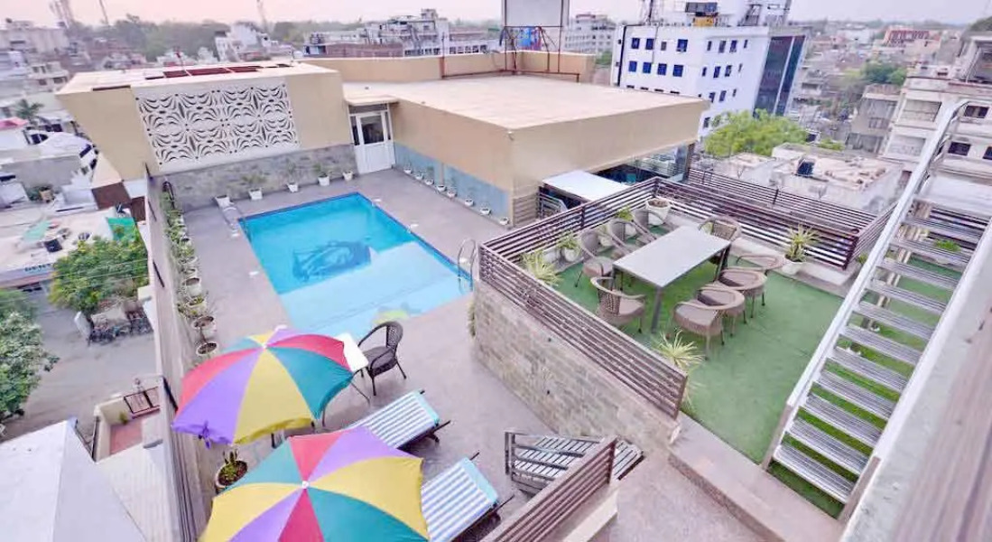 Hotel Seven Hills Tower