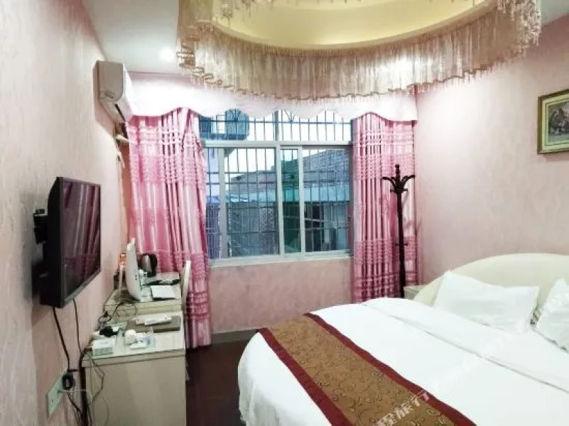 Dongfu Fashion Hotel