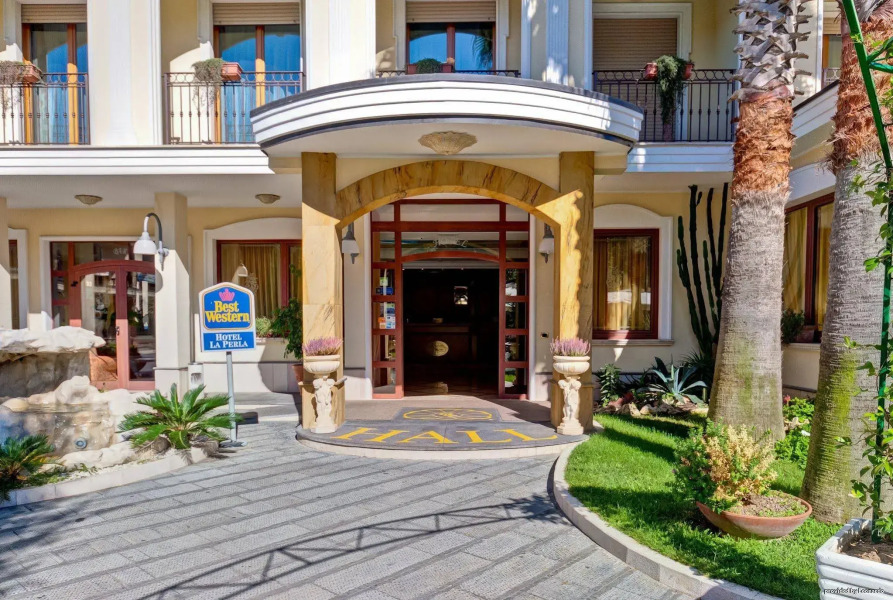 Best Western Hotel La Perla