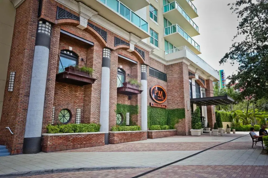 NUOVO - Downtown Miami / Brickell