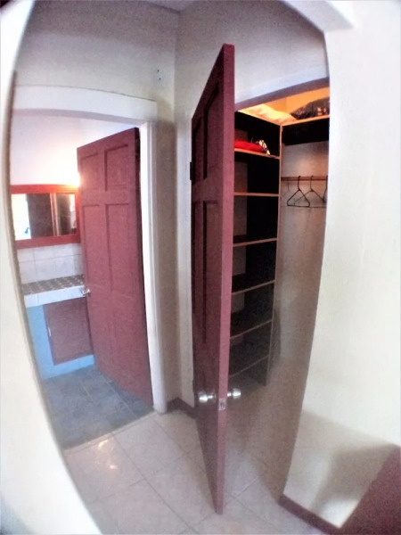 Mike's Holiday Apartments