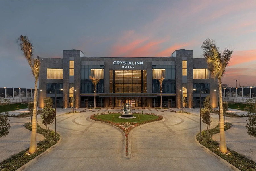 Crystal Inn by Almasa