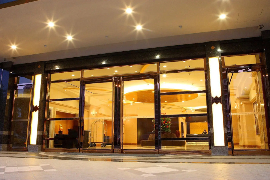 Crystal Plaza Hotel Kaohsiung