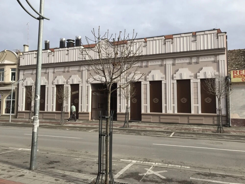 King Peter Apartments
