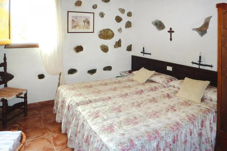 Apartment in Moya with terrace