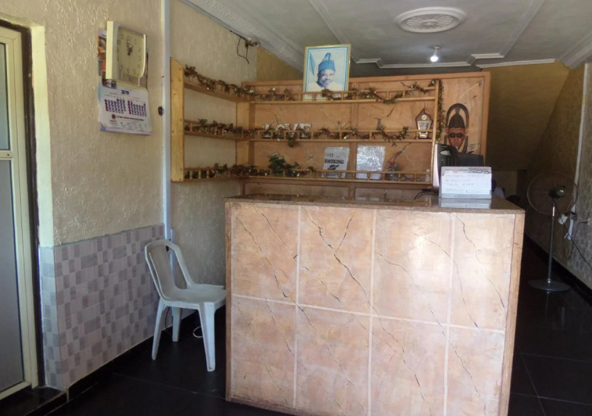 Abi-K Suites and Inn