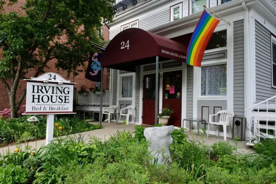 Irving House At Harvard