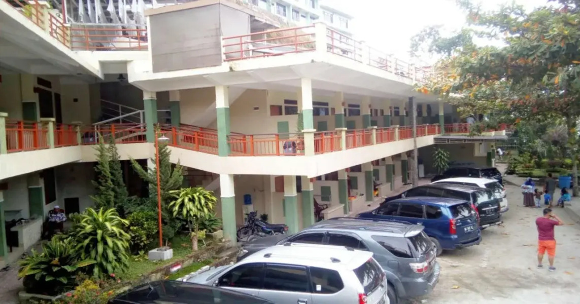 Hotel Pandu Lakeside Tuktuk