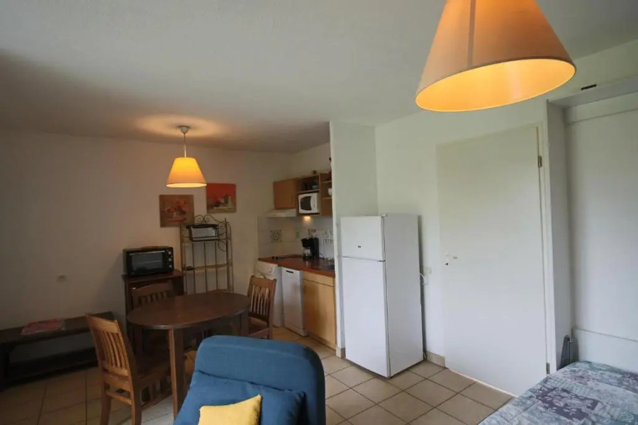 "Chezvero46" residence claire rive avec piscine, wifi et vélos