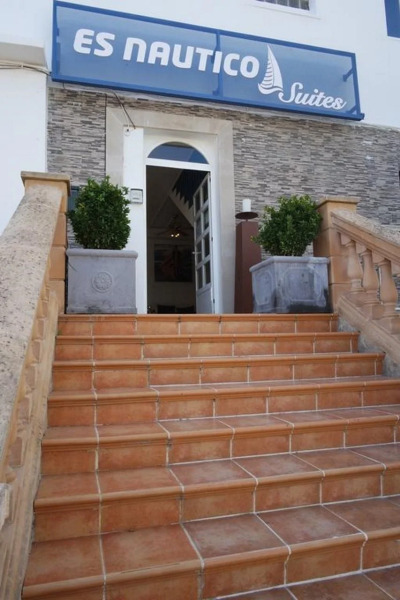 Hotel Es Nautico Suites